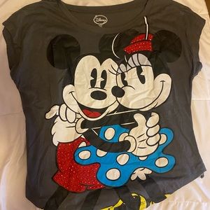 Disney Size XL Minnie and Mickey Grey Short Sleeve Tee BRAND NEW